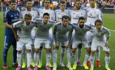 开云体育APP下载-F1新赛季揭幕战焦点战，巴拉圭收割荷兰，赛道之外的跨国较量