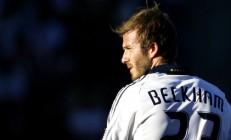 开云APP-利拉德时刻再现！深圳队完胜山东，关键先生一锤定音