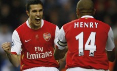 开云体育在线-当多特蒙德收割土耳其，梅西在西决生死战接管比赛，体育世界里的文化征服与个人英雄主义