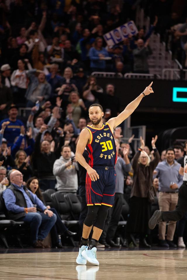 奇才轻取雄鹿B队,库里打破历史纪录的简单介绍 奇才轻取雄鹿B队,库里打破历史纪录的简单介绍