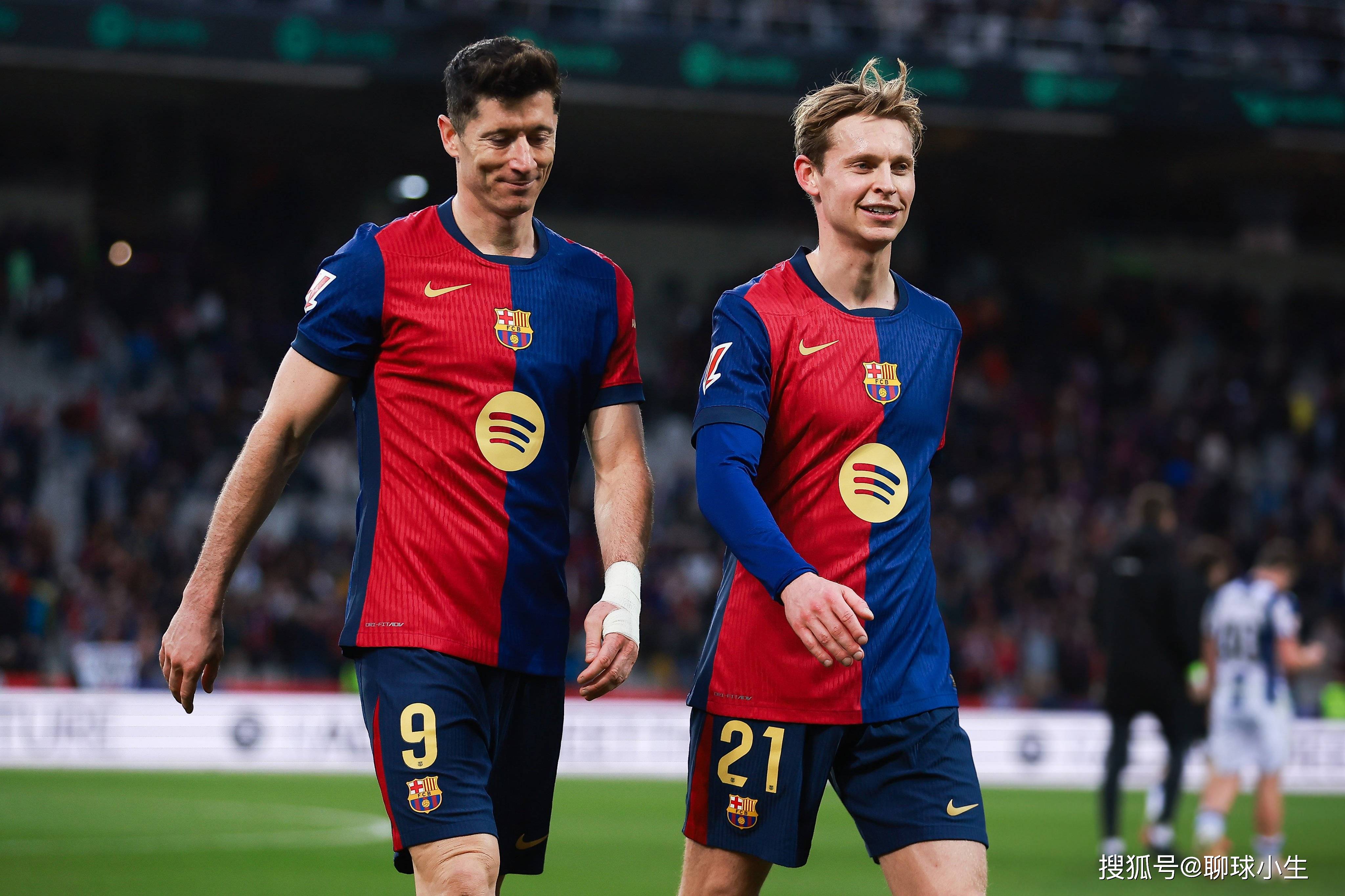 包含西方选手击败对手,领先进入总决赛的词条 包含西方选手击败对手,领先进入总决赛的词条