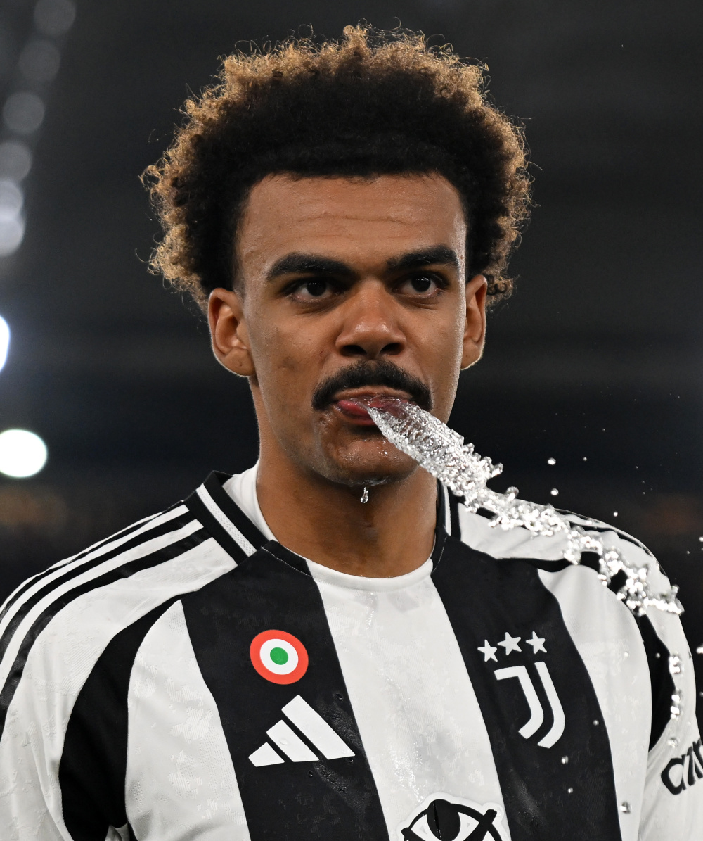 关于意甲赛场风生水起,罗马攀升势头迅猛的信息 关于意甲赛场风生水起,罗马攀升势头迅猛的信息