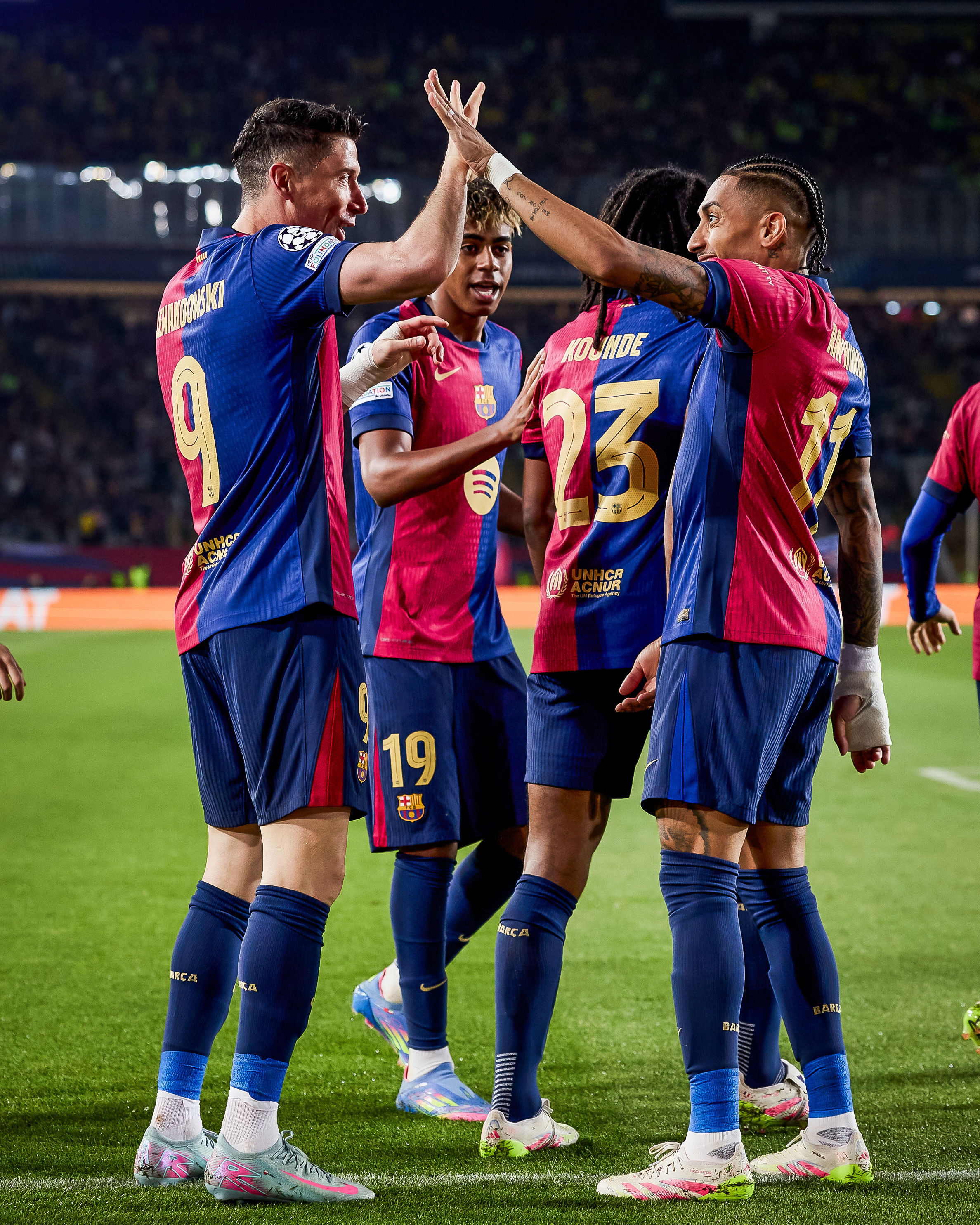 关于巴萨主场胜利利物浦，成功保级的信息