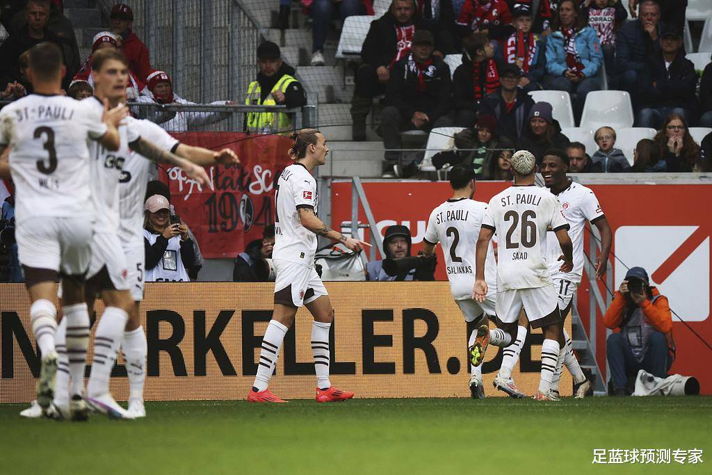 沃尔夫斯堡球员在训练中受伤，对球队影响不小的简单介绍