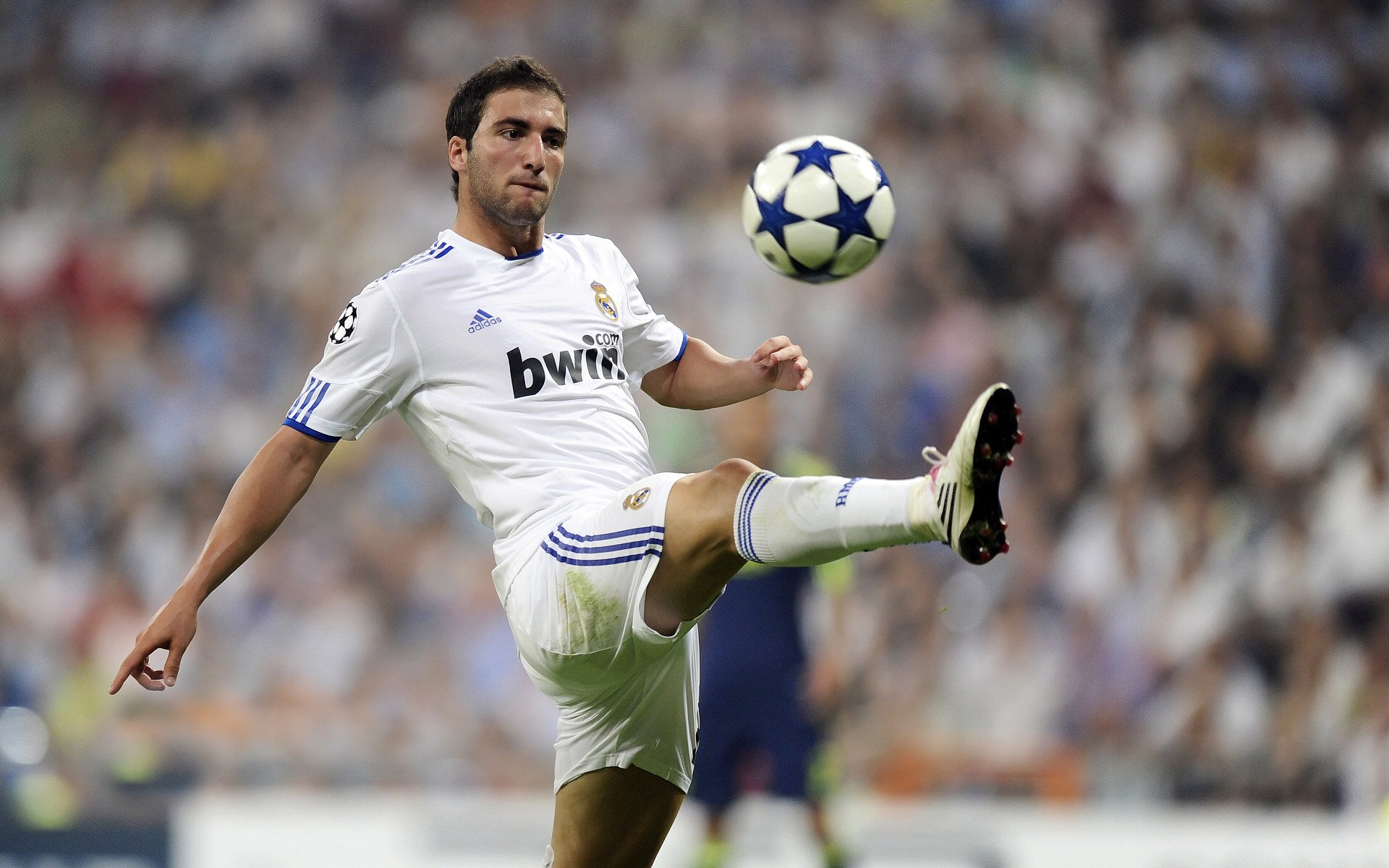 北欧神话再临，芬兰冰刀斩落德国战车，欧冠淘汰赛上演史诗级逆袭