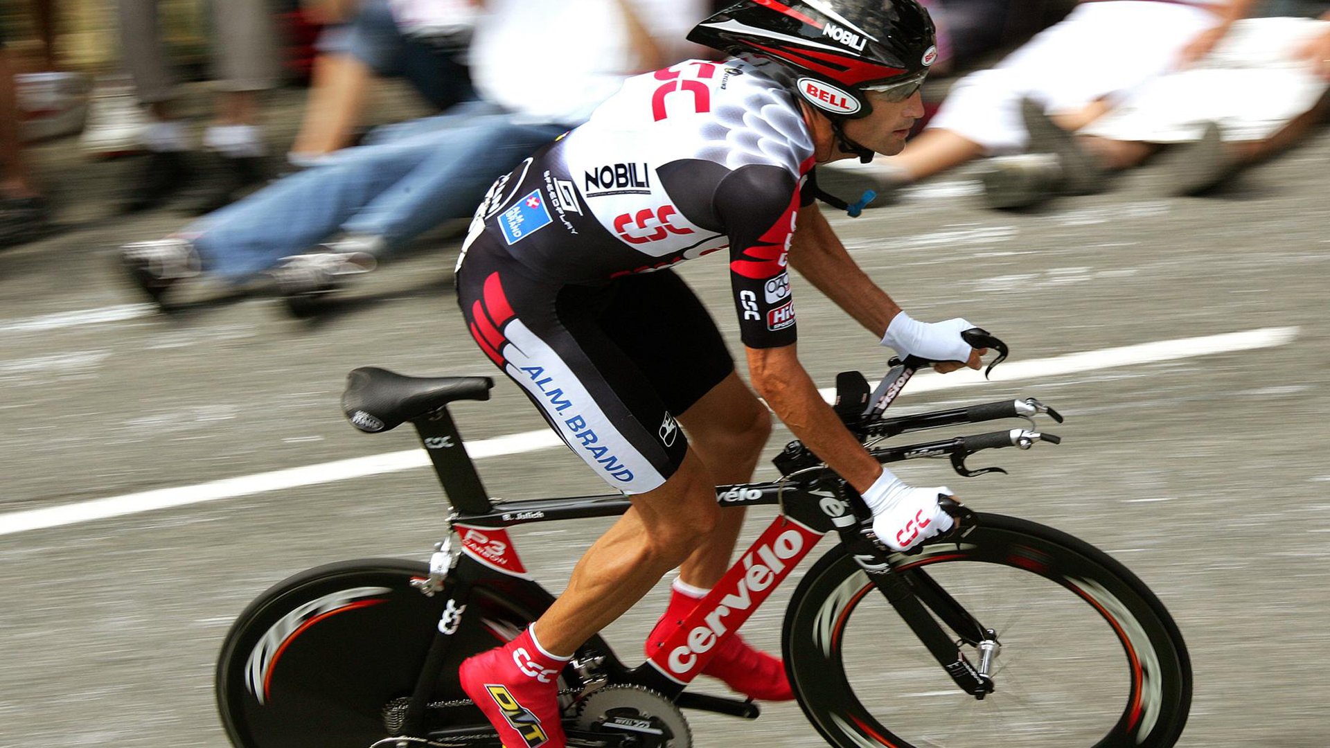 楚阿梅尼点燃赛场！曼联惊天逆转莱比锡红牛，诠释红魔精神的唯一性