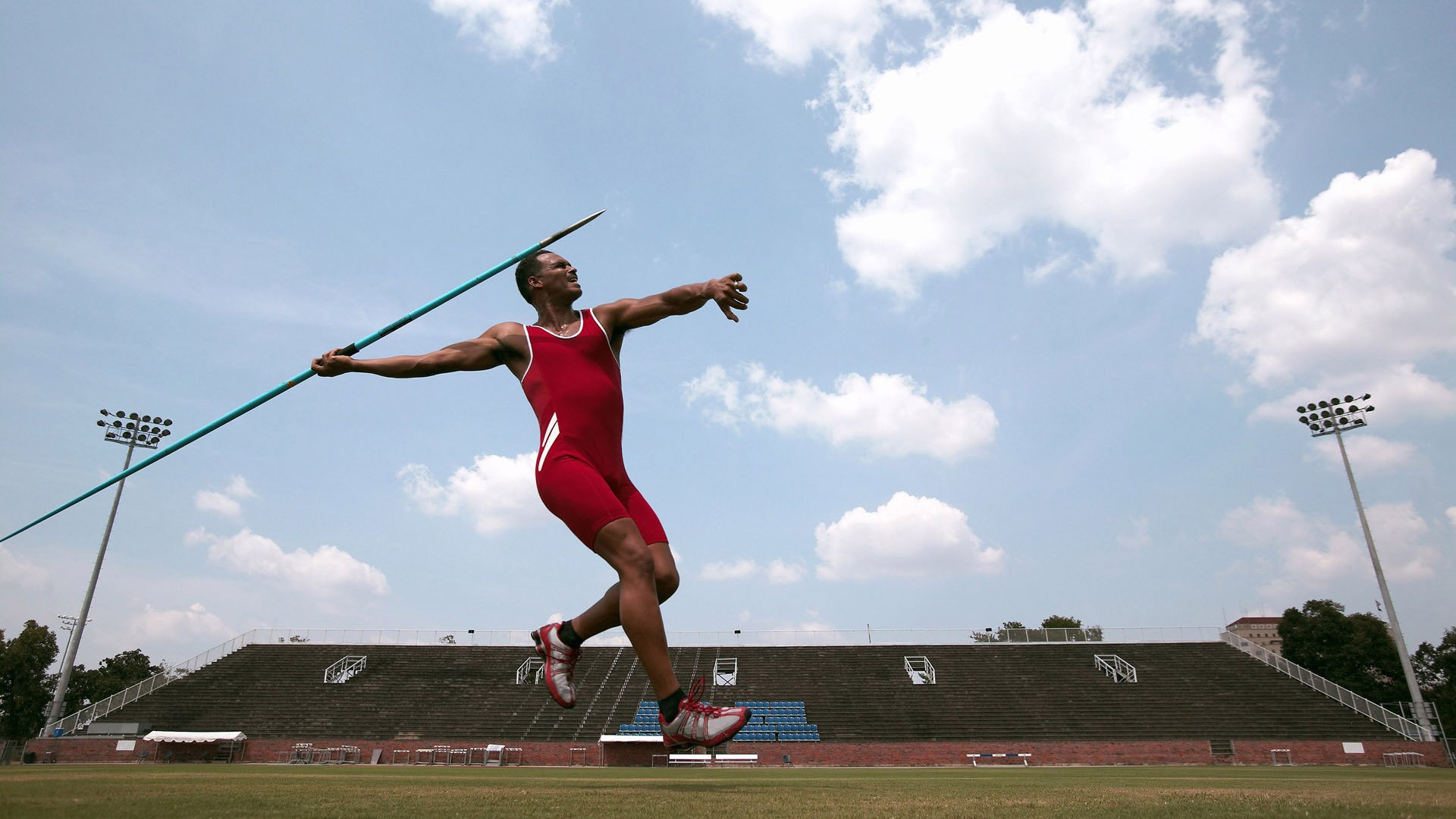 绝杀之夜的东方魔法，戈麦斯一球成名，韩国新星闪耀里昂